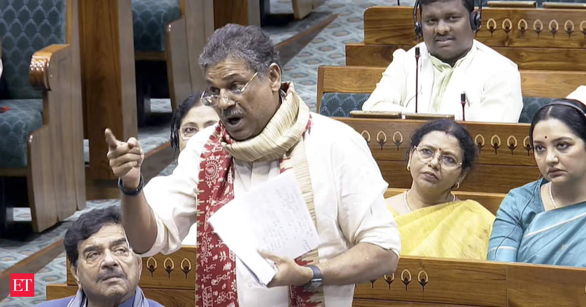 Was thrown out of BJP like Vibhishan was banished from Lanka: Kirti Azad in Lok Sabha