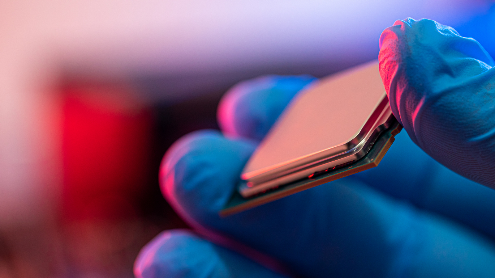 China’s new 2D transistor could soon be used to make the world’s fastest processors
