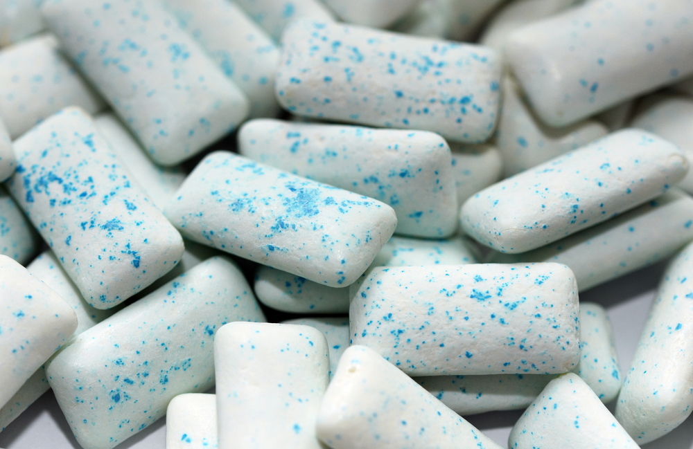 Most Chewing Gum Is Essentially Plastic, Filling Your Mouth with Microplastics