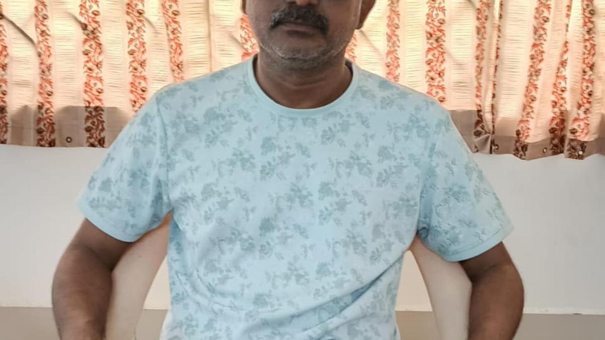 telangana-acb-arrests-nalgonda-deputy-tahsildar