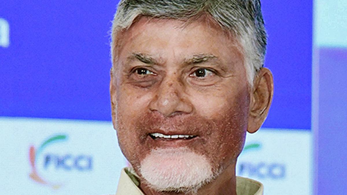 naidu-unveils-vision-for-crime-free-andhra-pradesh-using-tech-tools