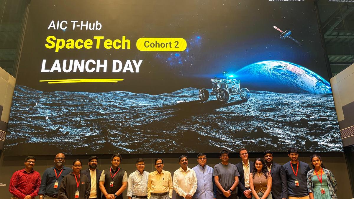 aic-t-hub-spacetech-accelerator-cohort-with-17-startups-takes-off