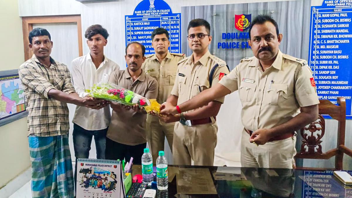 migrant-workers-from-west-bengal-allege-ill-treatment-by-odisha-police