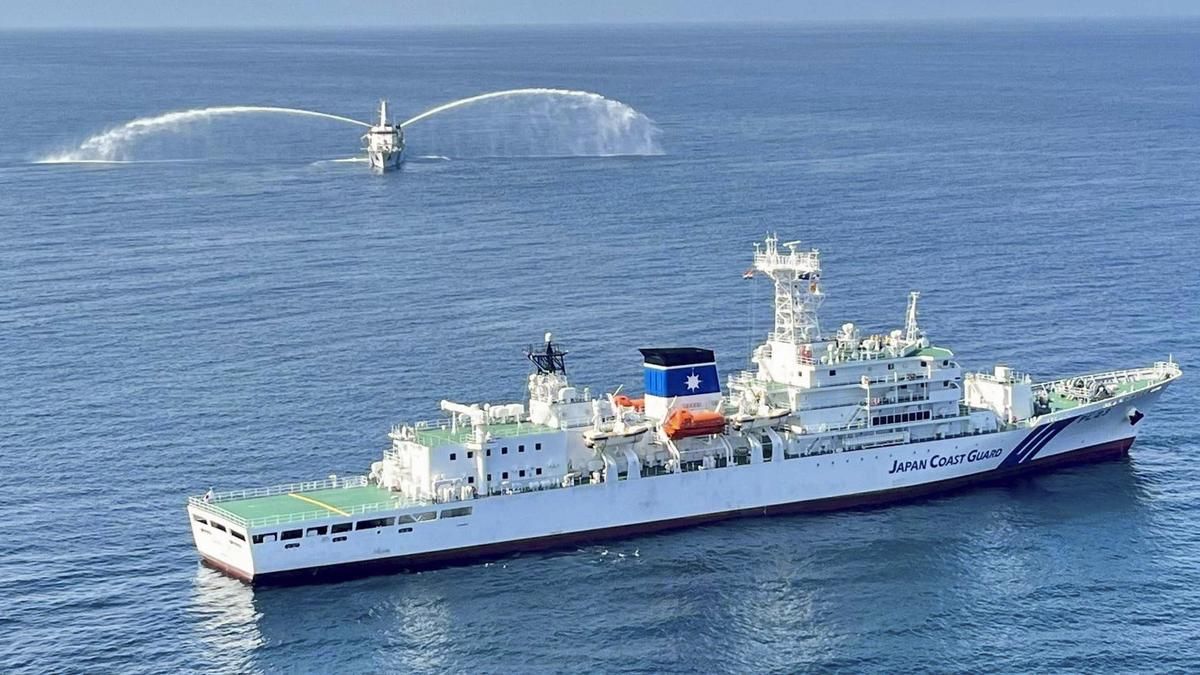 icg,-japan-coast-guard-conclude-joint-exercise-‘ja-mata’-off-chennai-coast