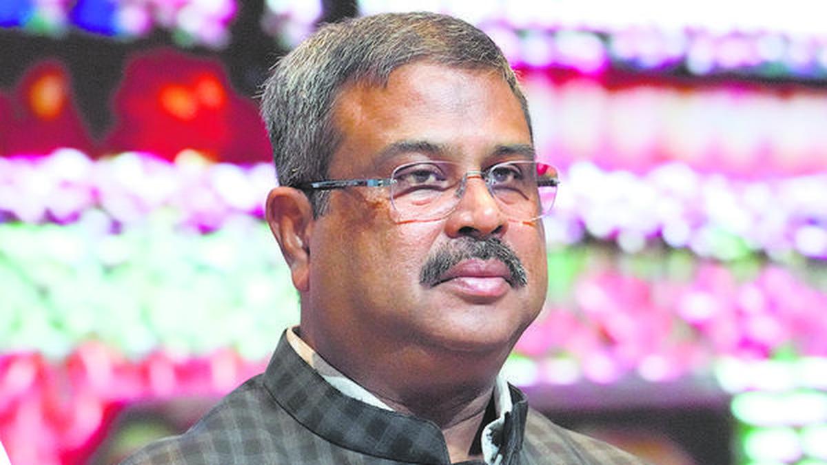 ‘cheap-politics’:-pradhan-attacks-rahul-over-comments-on-odisha-student’s-death