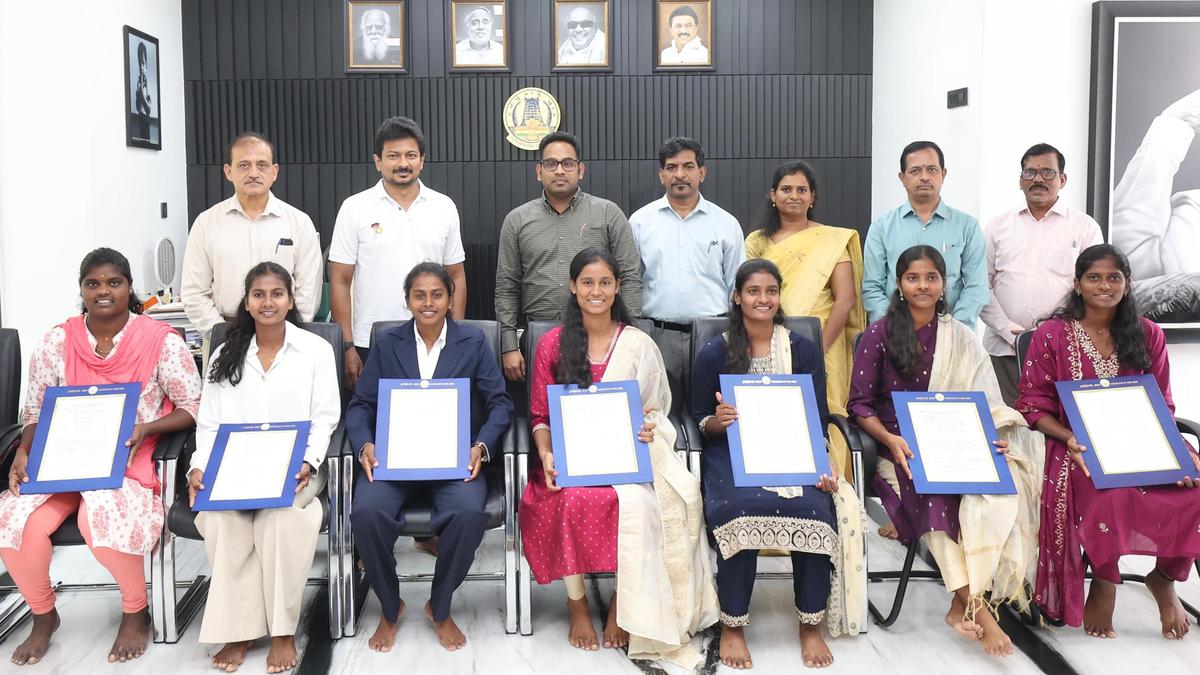 deputy-cm-hands-over-appointment-orders-under-sports-quota