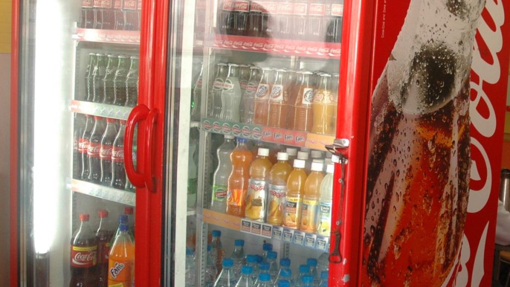 Tamil Nadu Hotels Boycott U.S. Beverages in Response to Trump Tariffs
