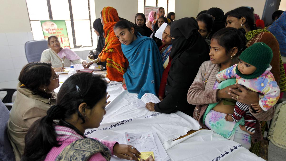 india’s-infant-mortality-rate-touches-low-of-25,-down-from-40-in-2013