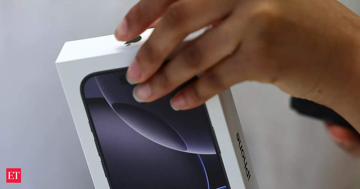 Apple’s iOS 26 update: Which iPhones make the cut and which are getting dropped