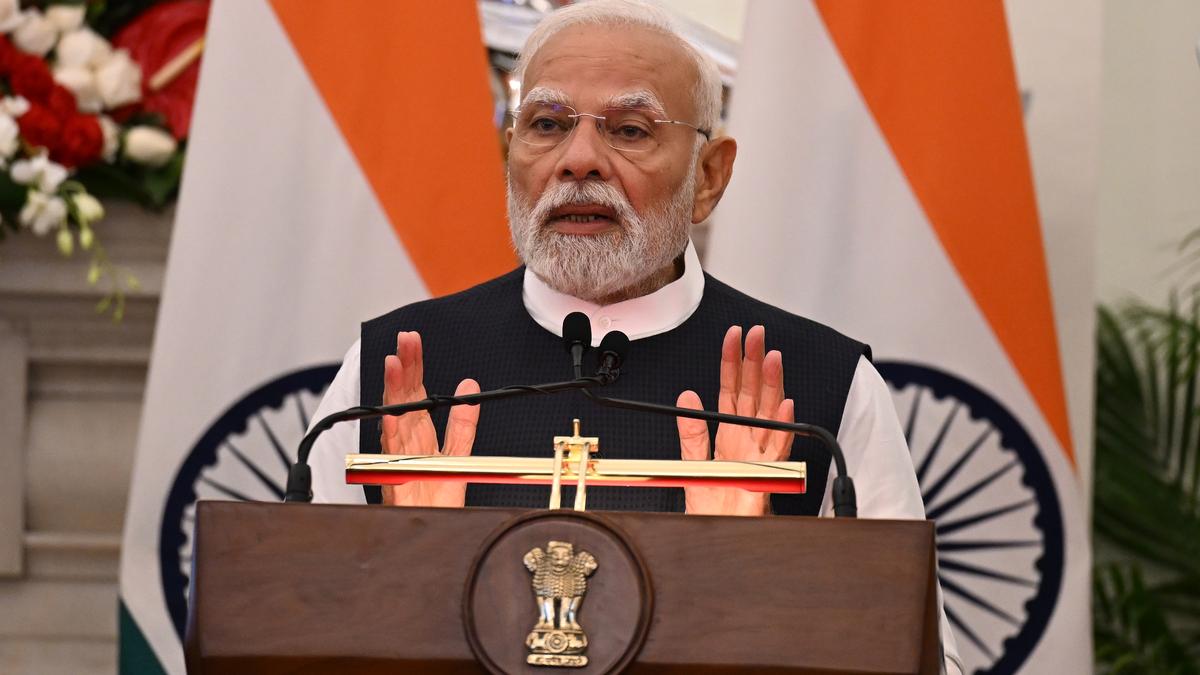 pm-modi-discusses-india-eu-summit-with-european-leaders
