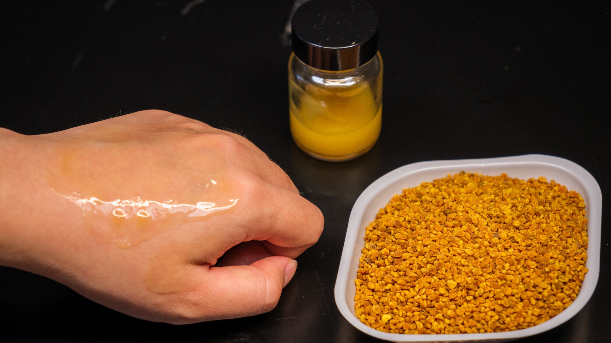 Is pollen the secret to eco-friendly sunscreen?