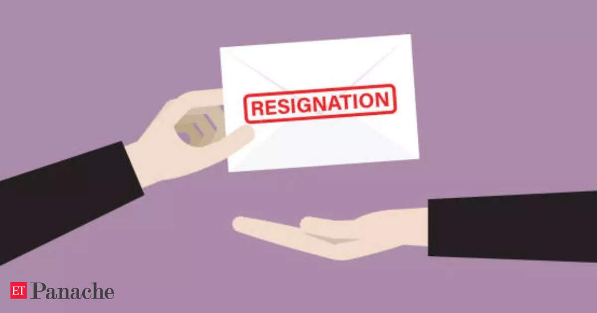 Employee asks for leave after his daughter undergoes surgery; boss’s callous reply leaves him shocked: ‘Put down my resignation…’