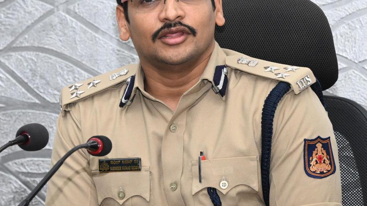 no-ban-on-holding-yakshangana,-other-cultural-events-at-night:-mangaluru-police