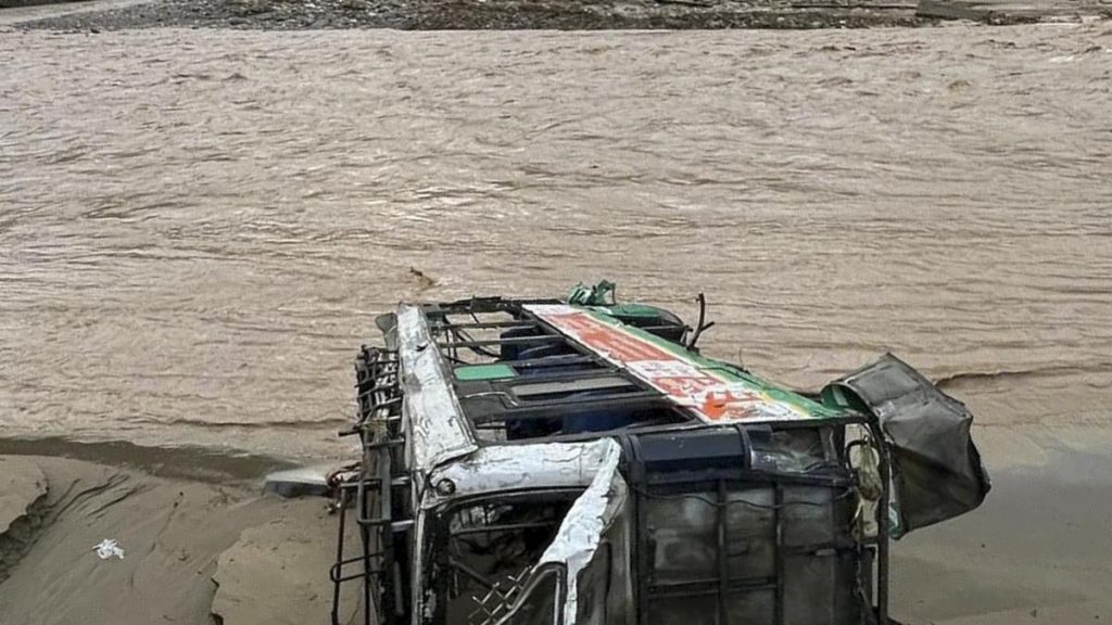 Fresh Rains Trigger Destruction in Himachal Pradesh, Uttarakhand
