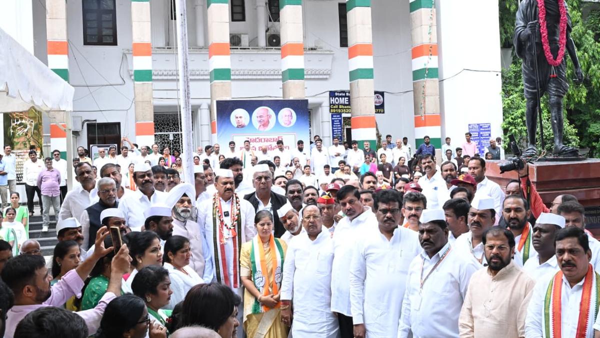 tpcc-marks-telangana-merger-day-in-hyderabad,-slams-bjp-for-celebrating-it-as-‘liberation-day’